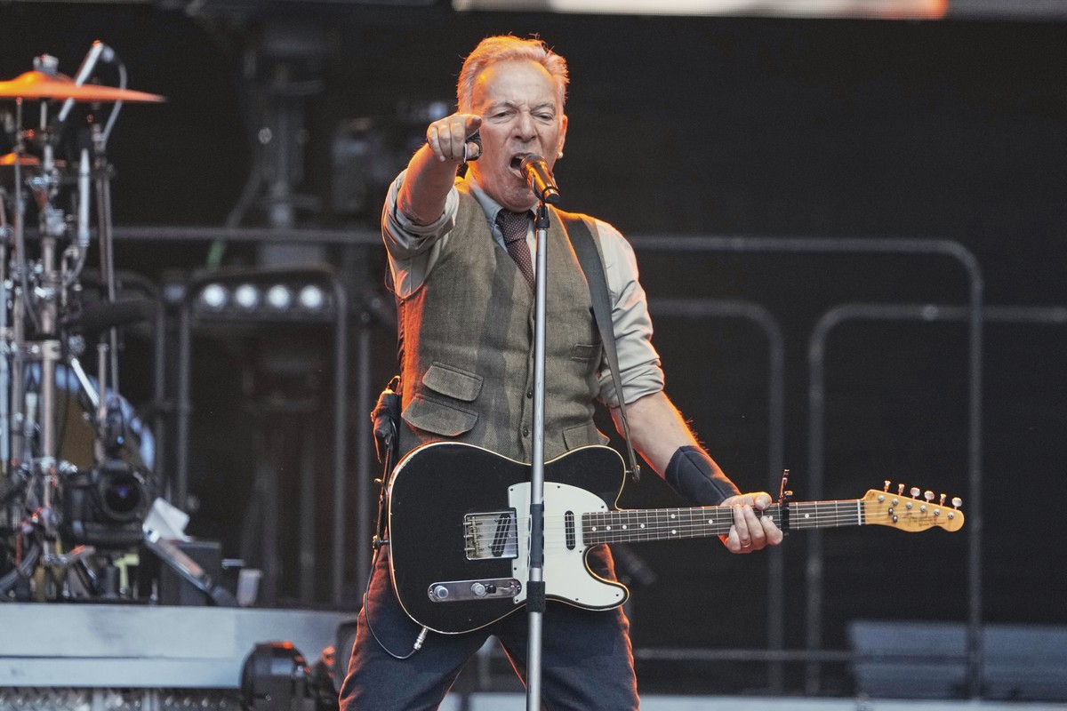 Bruce Springsteen performs with the E Street Band at the Olympic Stadium in Berlin, Germany, Wednesday, June 11, 2025. (AP Photo/Markus Schreiber)
Germany Bruce Springsteen Concert