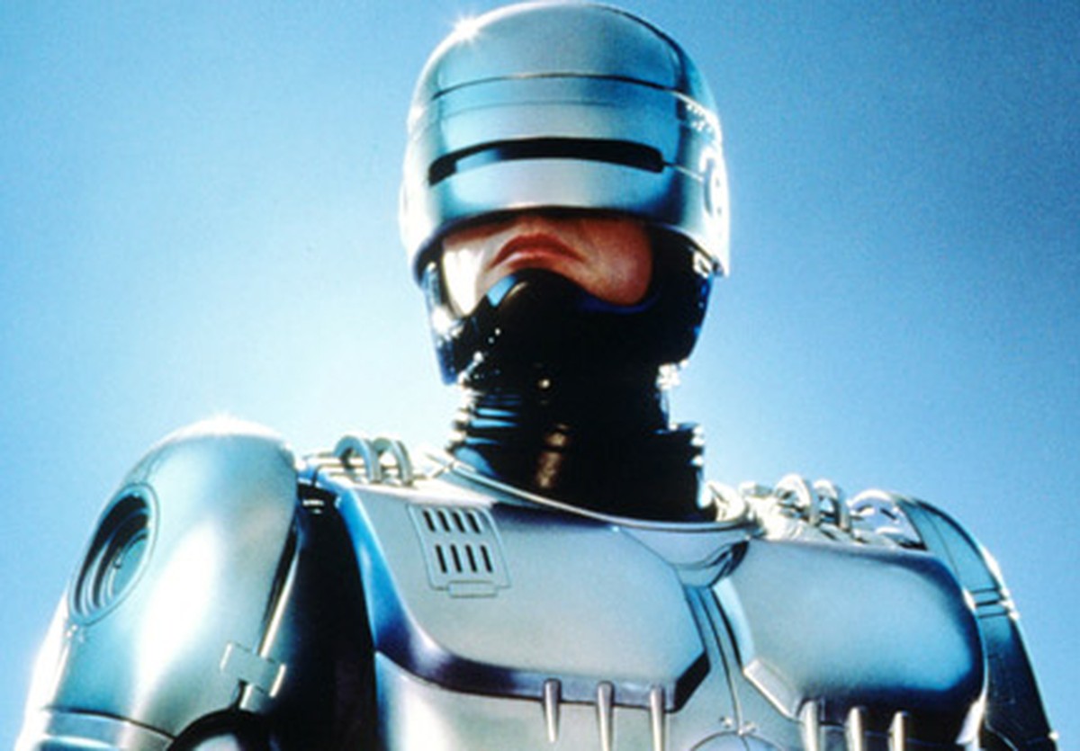 «RoboCop».
