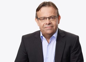 Christoph Gebel ist seit drei Jahren Unterhaltungschef beim SRF. Zuvor war der 54-Jährige Programmleiter DRS 1 / DRS Musikwelle.