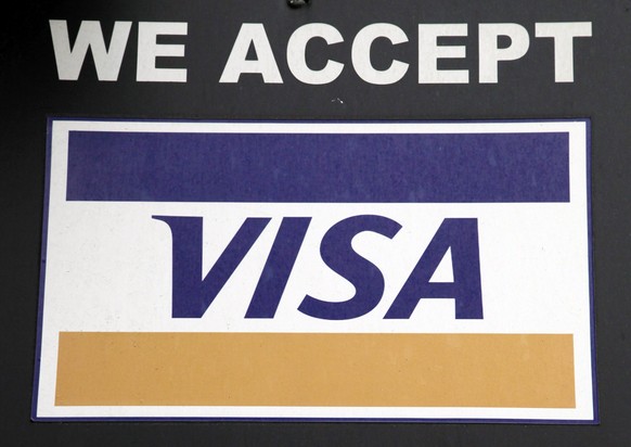 Visa verdient bei jeder Transaktion mit einer ihrer Kreditkarten, und zwar gut.