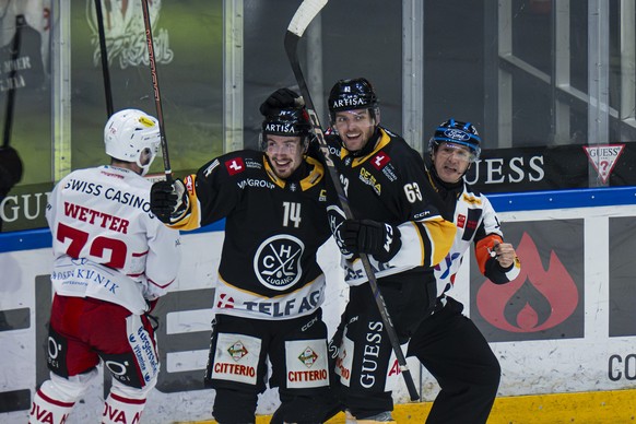 From left, Lorenzo Canonica (HCL) and Carl Dahlstroem (HCL), celebrate 2-0 goal, during the 2025/26 Swiss National League A (NLA) championship game between HC Lugano and SCRJ Lakers, played on Saturda ...