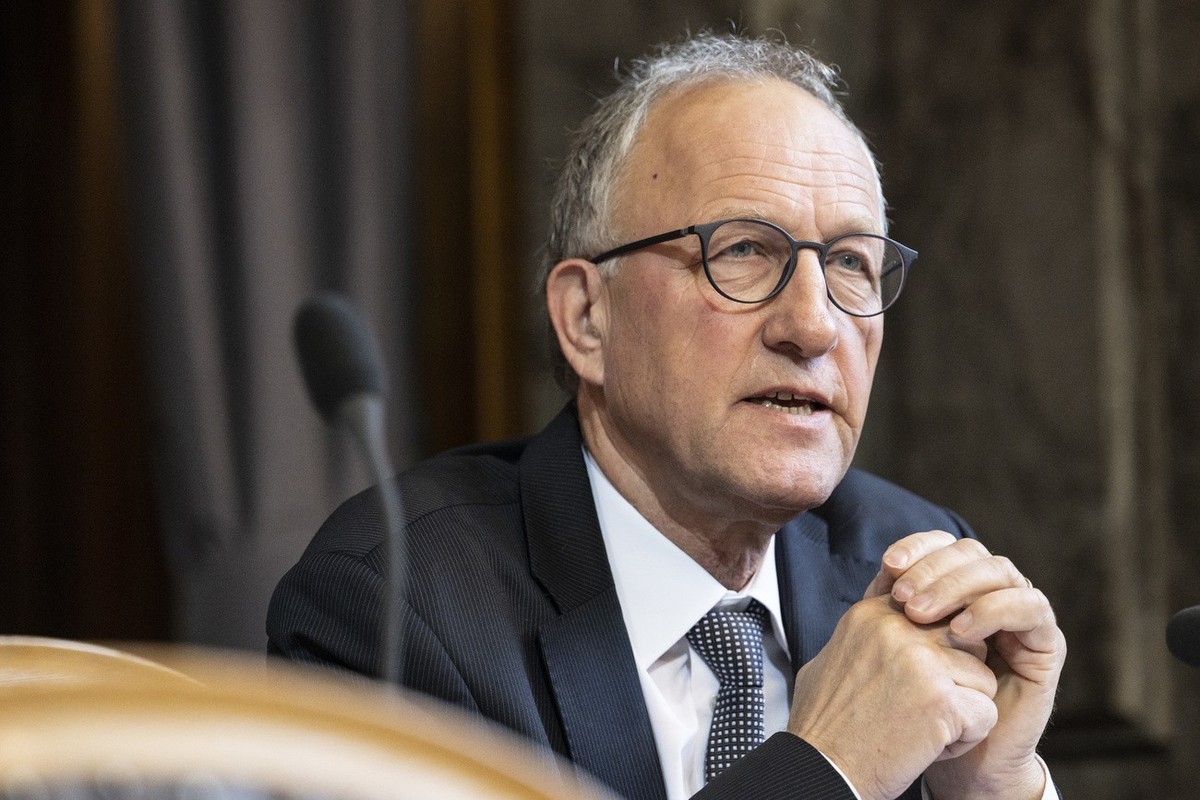Peter Hegglin, Mitte-ZG, spricht zur Grossen Kammer, an der Fruehjahrssession der Eidgenoessischen Raete, am Mittwoch, 2. Maerz 2022 im Staenderat in Bern. (KEYSTONE/Alessandro della Valle)