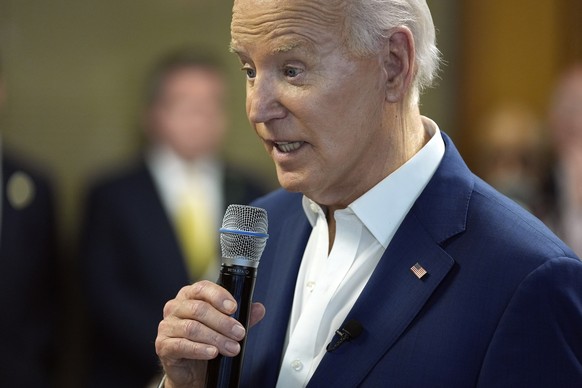 President Joe Biden meets with campaign volunteers at the Dr. John Bryant Community Center, Wednesday, May 8, 2024, in Racine, Wis. (AP Photo/Evan Vucci)
Joe Biden