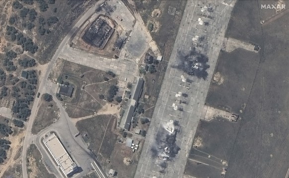 Satellitenbilder MiG-31-Kampfjets