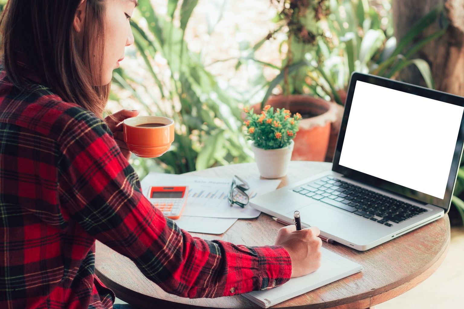 Home-Office ist nicht gleich Home-Office – damit es reibungslos klappt, müssen gewisse Dinge beachtet werden.