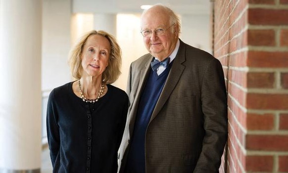 Anne Case und Angus Deaton
https://princetoninfo.com/deaths-of-despair-in-the-time-of-coronavirus/