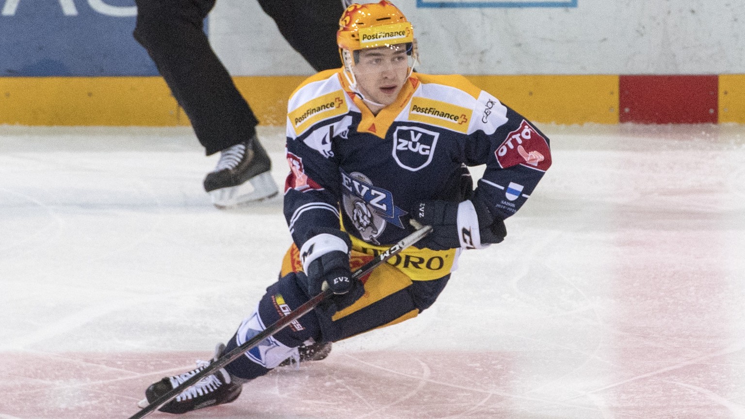 Lino Martschini von Zug beim Eishockey Meisterschaftsspiel in der Qualifikation der National League zwischen dem EV Zug und den Rapperswil Lakers vom Samstag, 22. Dezember 2018 in Zug. (PPR/Urs Flueel ...