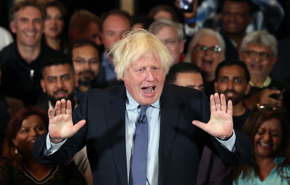 epa11453900 Former British Prime Minister Boris Johnson campaigns at a Conservative Party election campaign event in London, Britain, 02 July 2024. The UK is set to hold a general election 04 July. EP ...