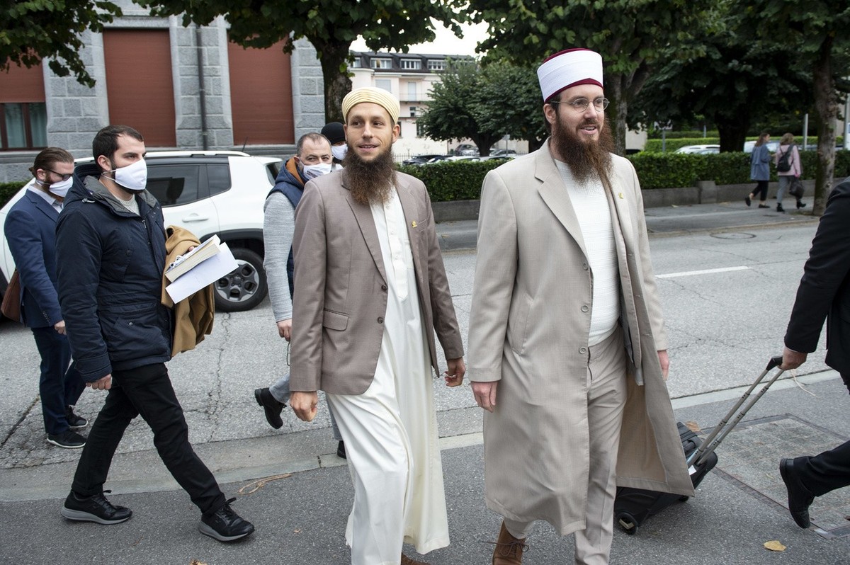 Les peines prononcées à l'encontre de Qaasim Illi (gauche) et de Nicolas Blancho sont définitives.