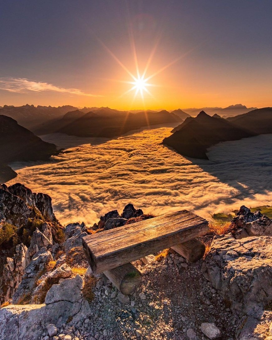 Rauszeit schöne Bilder von Visit Switzerland Vierwaldstättersee Kleiner Mythen