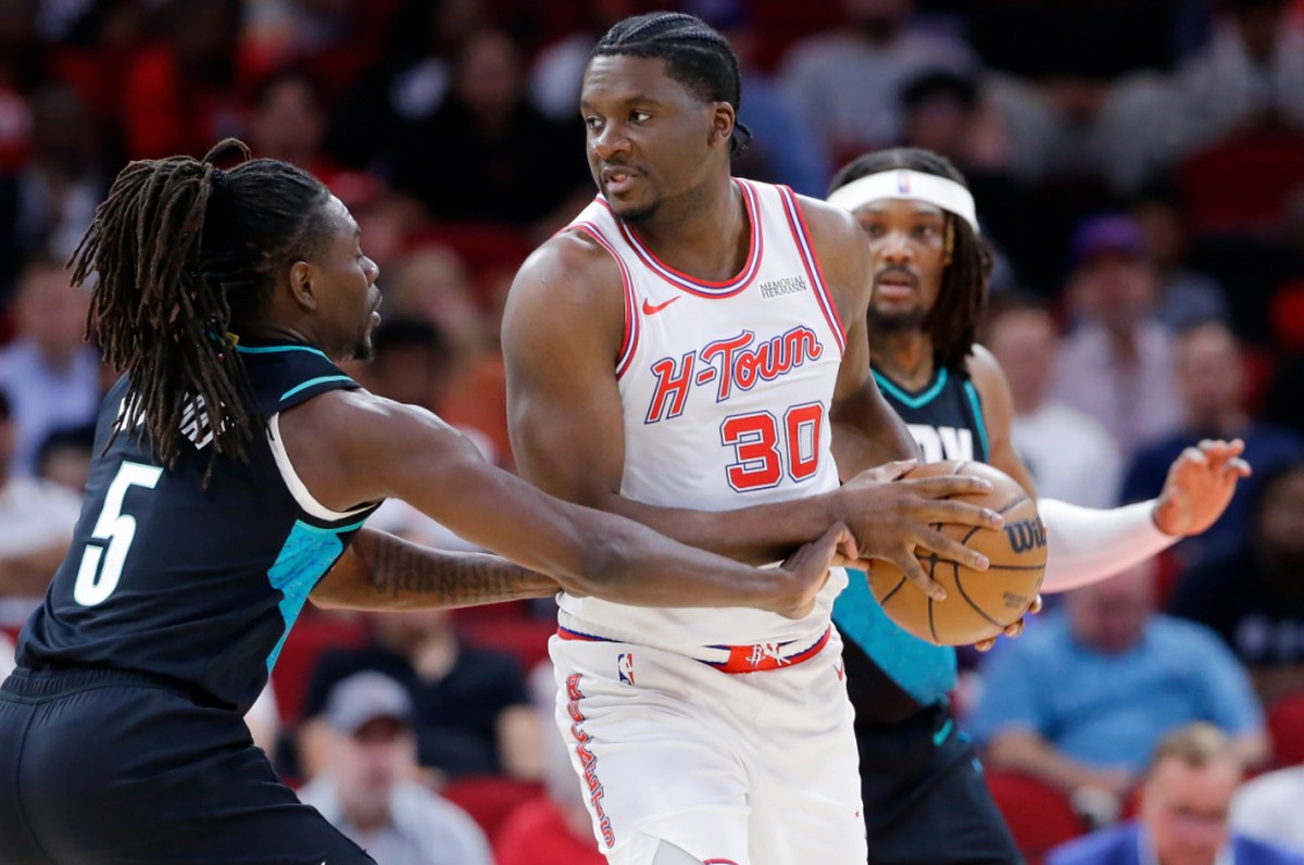 Clint Capela et Houston battus