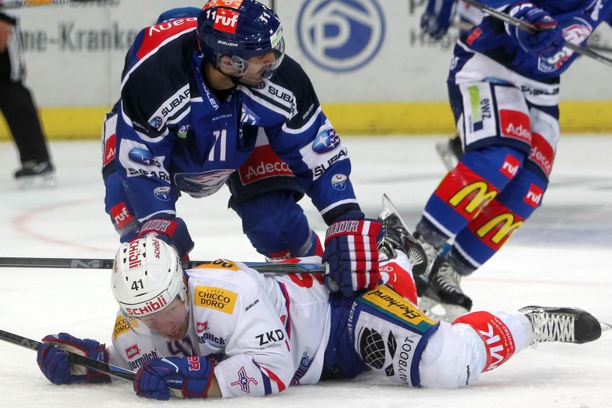 Kloten muss im Hallenstadion unten durch.