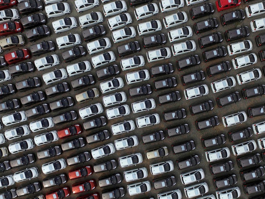 Bald ist jedes vierte Auto ein Elektromobil – und steuert sich selbst