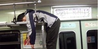 Heute mies gependelt? Zum Vergleich 18 Dinge, die dir nur in Japan im Zug passieren