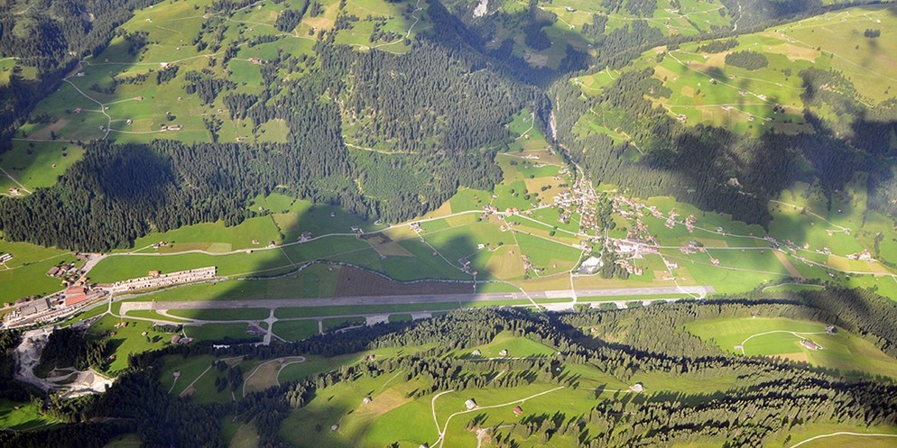 Der Flugplatz St. Stephan aus der Vogelperspektive.