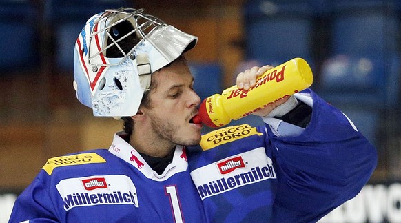 Müller, noch im Dress der Kloten Flyers, kam in Langnau noch nicht zum Einsatz.