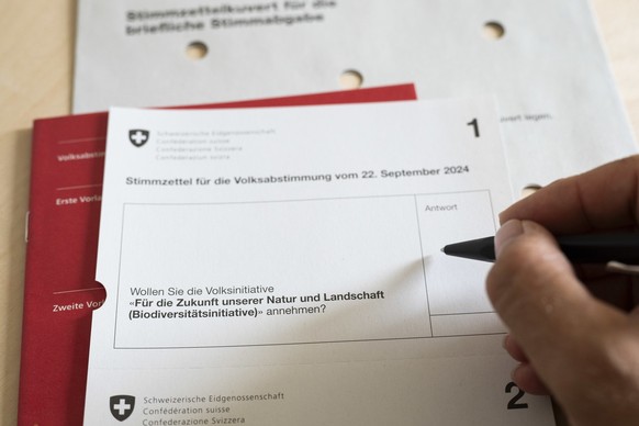 [Symbolbild/Gestellte Aufnahme] Der Stimmzettel der Volksinitiative Fuer die Zukunft unserer Natur und Landschaft (Biodiversitaetsinitiative), anlaesslich der Eidgenoessischen Volksabstimmung vom 22.  ...
