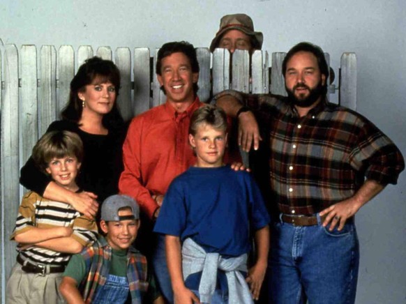 Taran Noah Smith, Patricia Richardson, Jonathan Taylor Thomas, Tim Allen, Zachery Ty Bryan, Earl Hindman, Richard Karn 1991 UnitedArchives01349135

Taran Noah Smith Patricia Richardson Jonathan Tayl ...