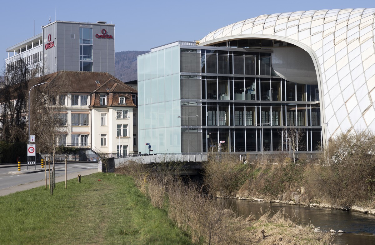 The Swatch headquarters, prior to a press conference to present the annual results for 2024, Wednesday, March 19, 2025, in Biel, Switzerland. (KEYSTONE/Peter Klaunzer)