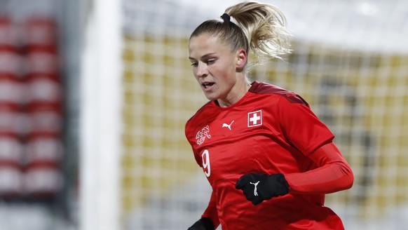 Switzerland&#039;s Ana-Maria Crnogorcevic celebrates after scoring her side&#039;s fourth goal during the Women&#039;s World Cup 2023 Group G qualifying soccer match between Lithuania and Switzerland  ...