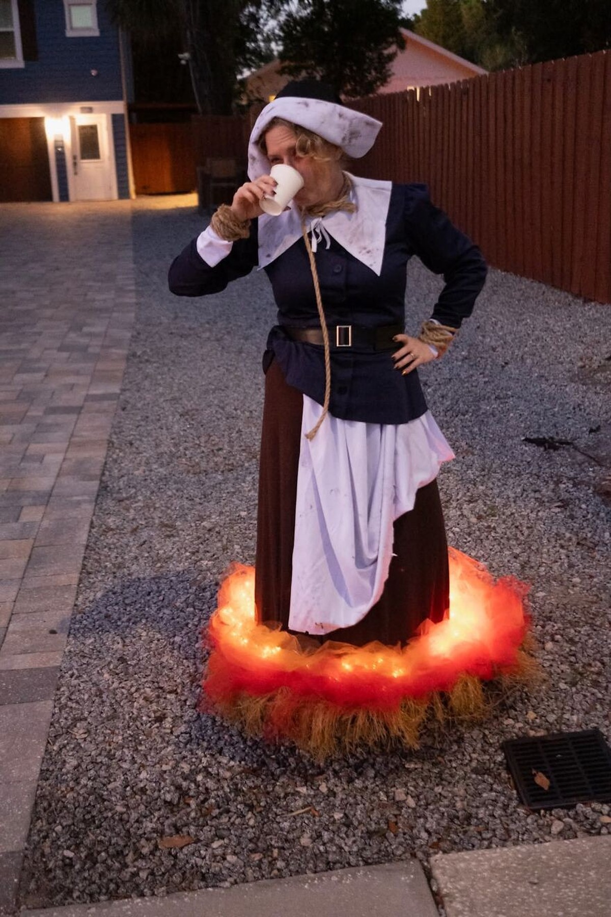 Coole Halloweenkostüme: Scheiterhaufen
