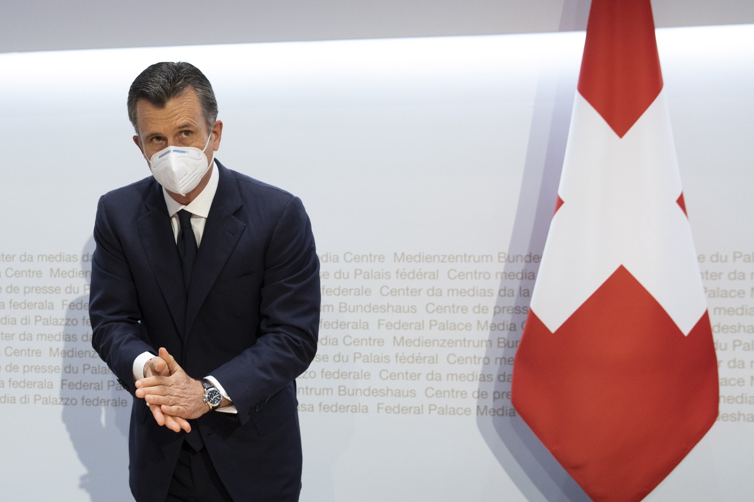 epa08780703 Philipp Hildebrand, a former head of the Swiss Central Bank, poses during a press conference in Bern, Switzerland, 28 October 2020. The Swiss government has nominated Hildebrand as candida ...