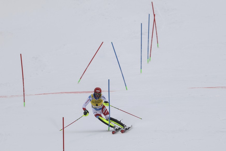 Ramon Zenhäusern gewinnt dank einem furiosen zweiten Lauf den Slalom in Alta Badia.