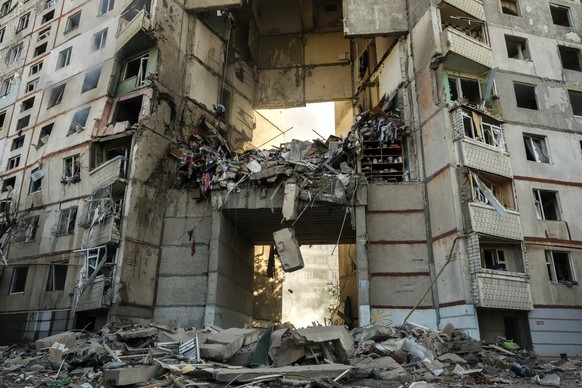 epa11622665 General view of a high-storey residential building following a shelling in Kharkiv, northeastern Ukraine, 24 September 2024, amid the ongoing Russian invasion. At least three people died a ...