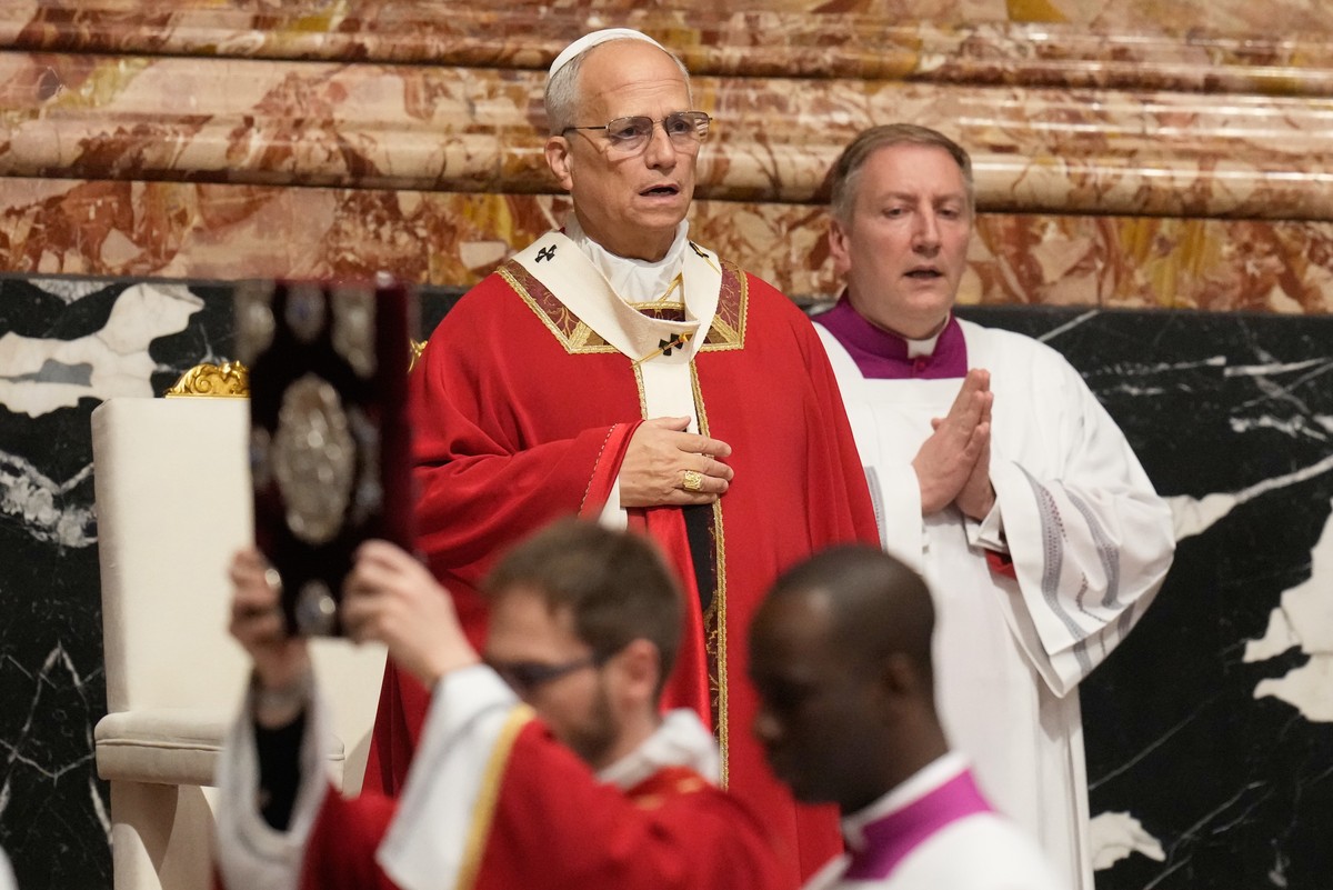 Pope Leo XIV presides over the funeral of late Cardinal Emil Paul Tscherrig in St. Peter's Basilica at The Vatican, Friday, May 15, 2026. (AP Photo/Gregorio Borgia)
Vatican Pope