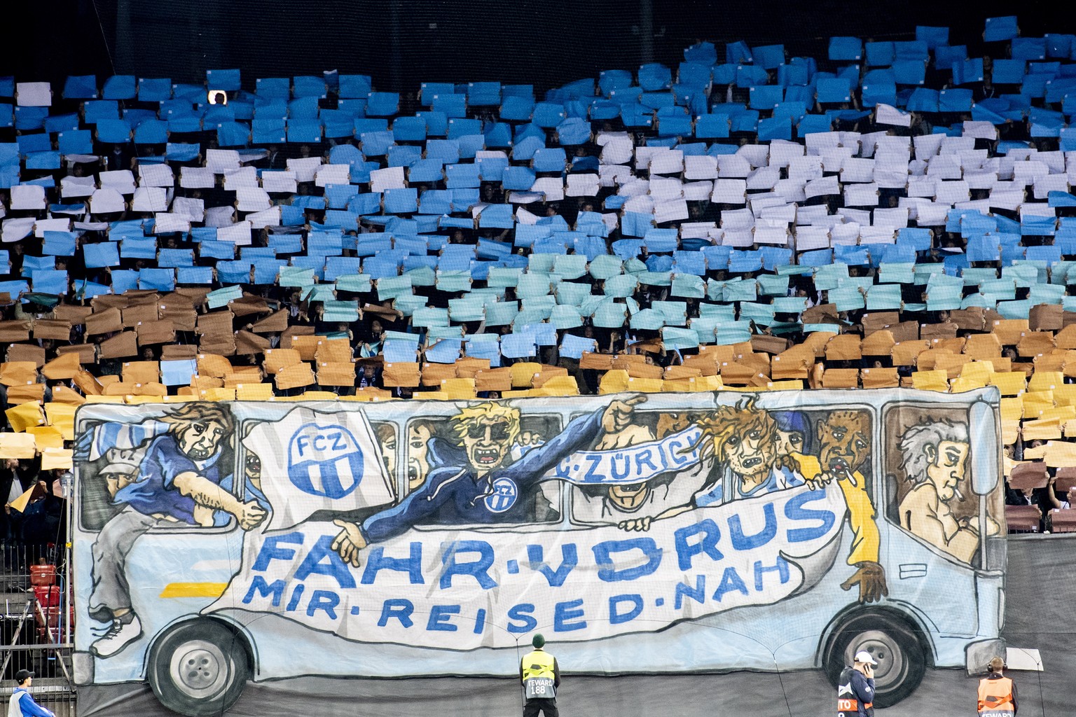 epaselect epa07119548 FC Zurich fans during the UEFA Europe League group stage soccer match between FC Zurich and Bayer 04 Leverkusen at the Letzigrund stadium in Zurich, Switzerland, 25 October 2018. ...