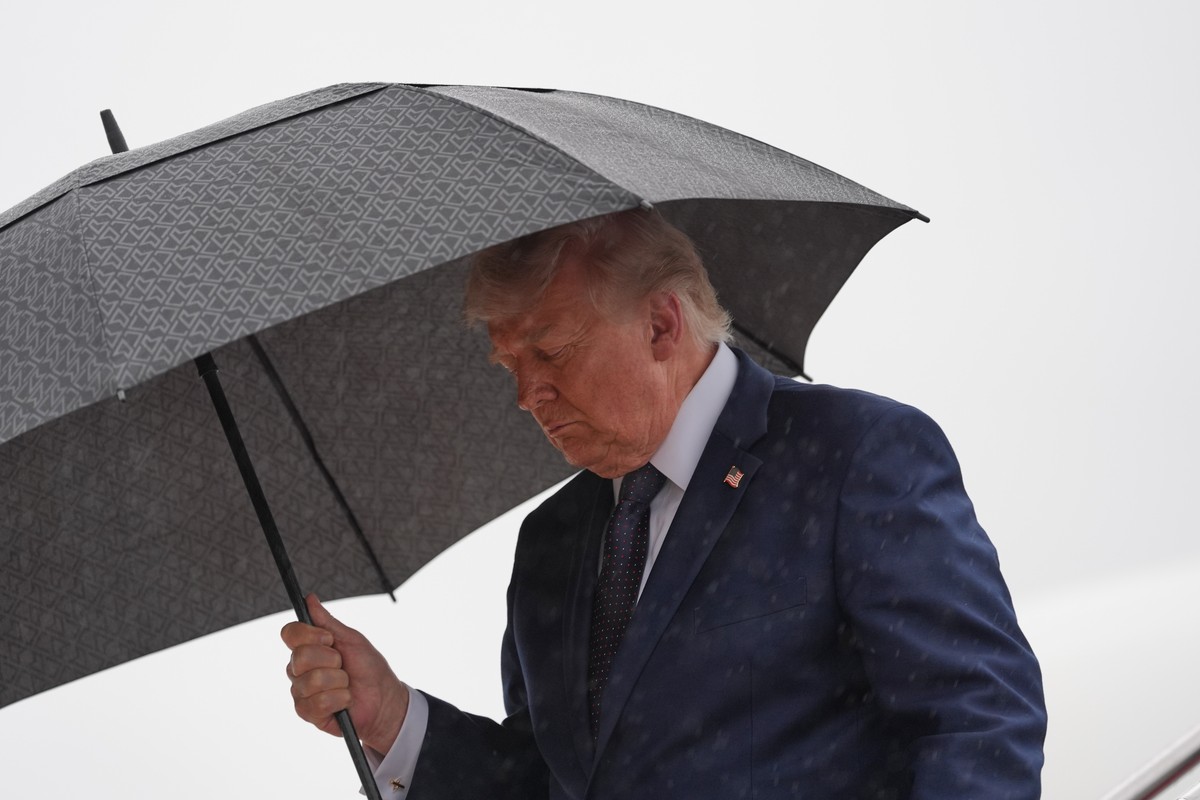 President Donald Trump arrives on Air Force One, Friday, May 22, 2026, at Joint Base Andrews, Md. (AP Photo/Alex Brandon)
Donald Trump