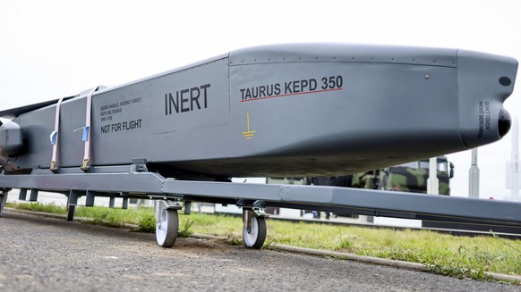 epa11387627 A Taurus (Target Adaptive Unitary and dispensor Robotic Ubiquity System) KEPD-350 cruise missile is on display at the area of European defense company MBDA (Matra BAe Dynamics Aerospatiale ...