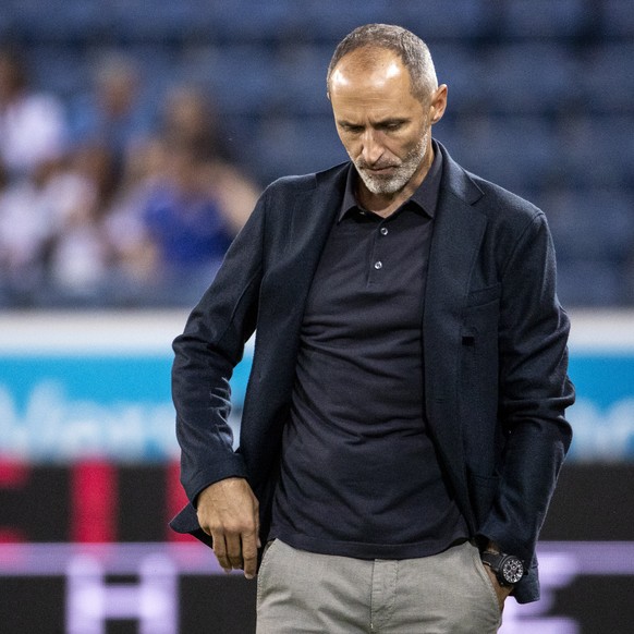 epa07763018 Luzerns head coach Thomas Haeberli reacts during the UEFA Europa League third qualifying round, first leg, soccer match between FC Luzern and Espanyol in Lucerne, Switzerland, 08 August 20 ...