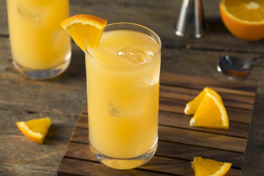 screwdriver cocktail drink alkohol trinken wodka orangensaft