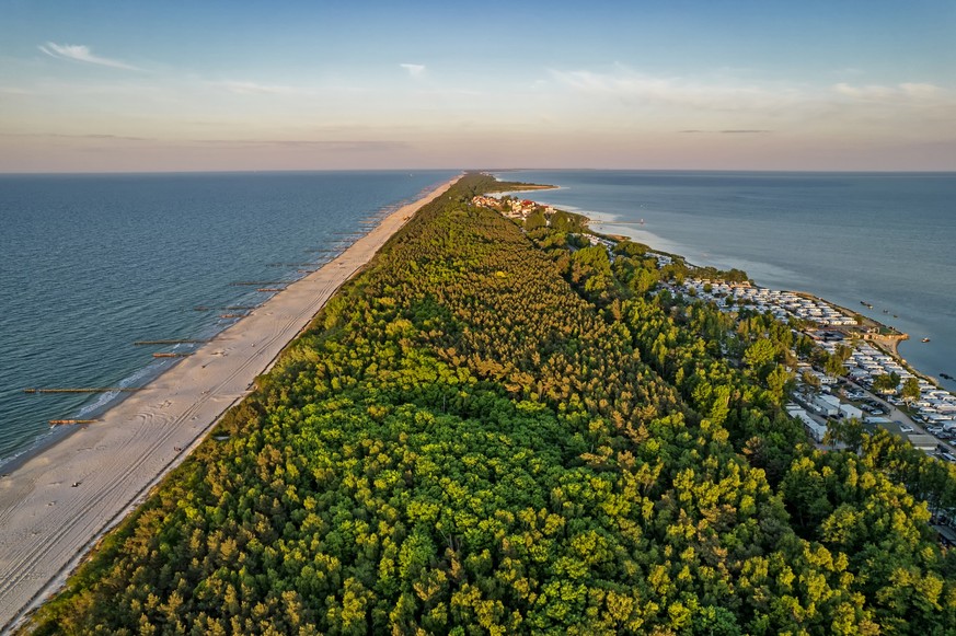 Hel Peninsula, Poland., 35-km-long sandbar peninsula in northern Poland.