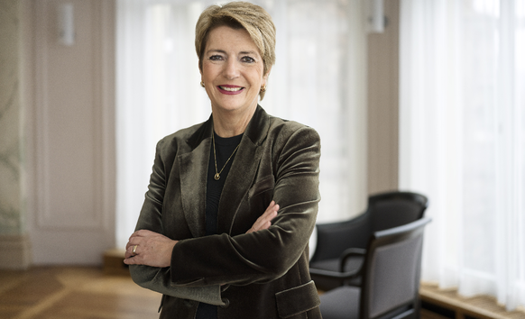 Finanzministerin Karin Keller-Sutter findet die mögliche Mehrwertsteuererhöhung viel.