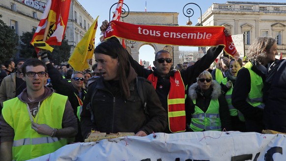 epa07345631 Protestors attend a nationwide general strike in Montpellier, France, 05 February 2019. French labor union General Confederation of Labor (CGT) called for a nationwide general strike in th ...