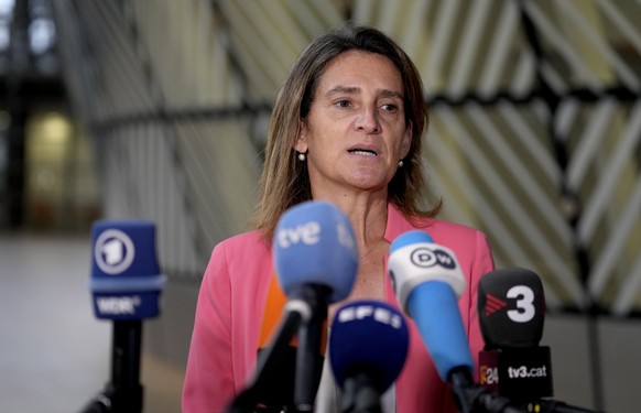 Spain&#039;s Minister for the Ecological Transition and Demographic Challenges Teresa Ribera Rodriguez speaks with the media as she arrives for an emergency meeting of EU energy ministers in Brussels  ...