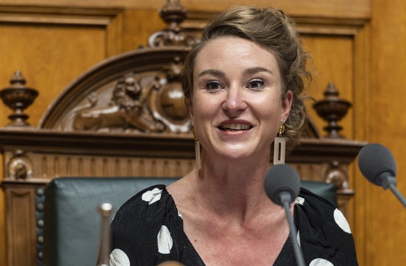 Die neugewaehlte Nationalratspraesidentin Irene Kaelin, GP-AG, haelt ihre Antrittsrede ,am ersten Tag der Wintersession der Eidgenoessischen Raete ueber ihre Wahl, am Montag, 29. November 2021 im Nati ...