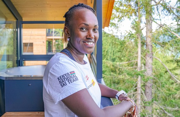 Sabrina Wanjiku Simader ist eine österreichisch-kenianische Skirennläuferin, die als erste Frau für Kenia an den Olympischen Winterspielen teilnahm. Geboren am 13. April 1998 in Kenia, zog sie im Alte ...