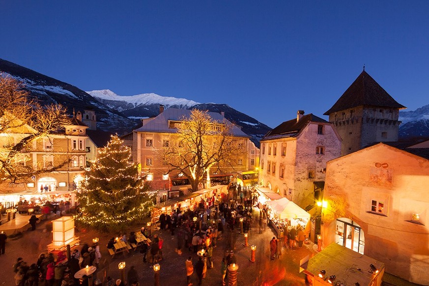Suedtirol, Vinschgau, Glurns, Winter, Dezember, Adventmarkt, Markt, Glurnser Advent, Wochenende, Weihnachtsmarkt, schönste Weihnachtsmärkte Rauszeit