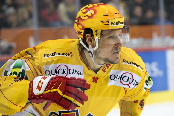 Biels Topscorer Damien Brunner fotografiert, im fuenften Eishockey Playoff-Halbfinalspiel der National League zwischen dem SC Bern und dem EHC Biel, am Donnerstag, 4. April 2019, in der PostFinance Ar ...