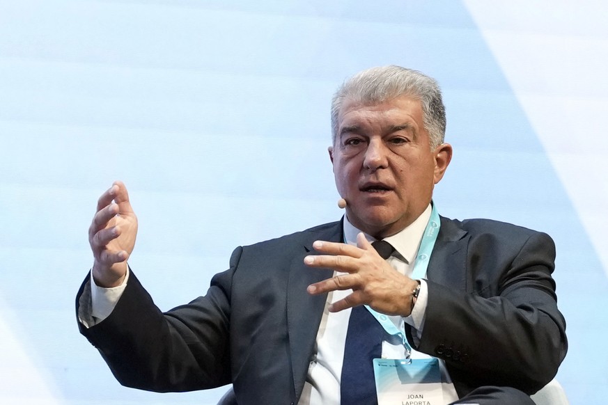 epa12469486 FC Barcelona president Joan Laporta speaks during a debate titled &#039;Sport and geopolitics&#039; at the World in Progress (WIP) Forum in Barcelona, Spain, 21 October 2025. The WIP forum ...