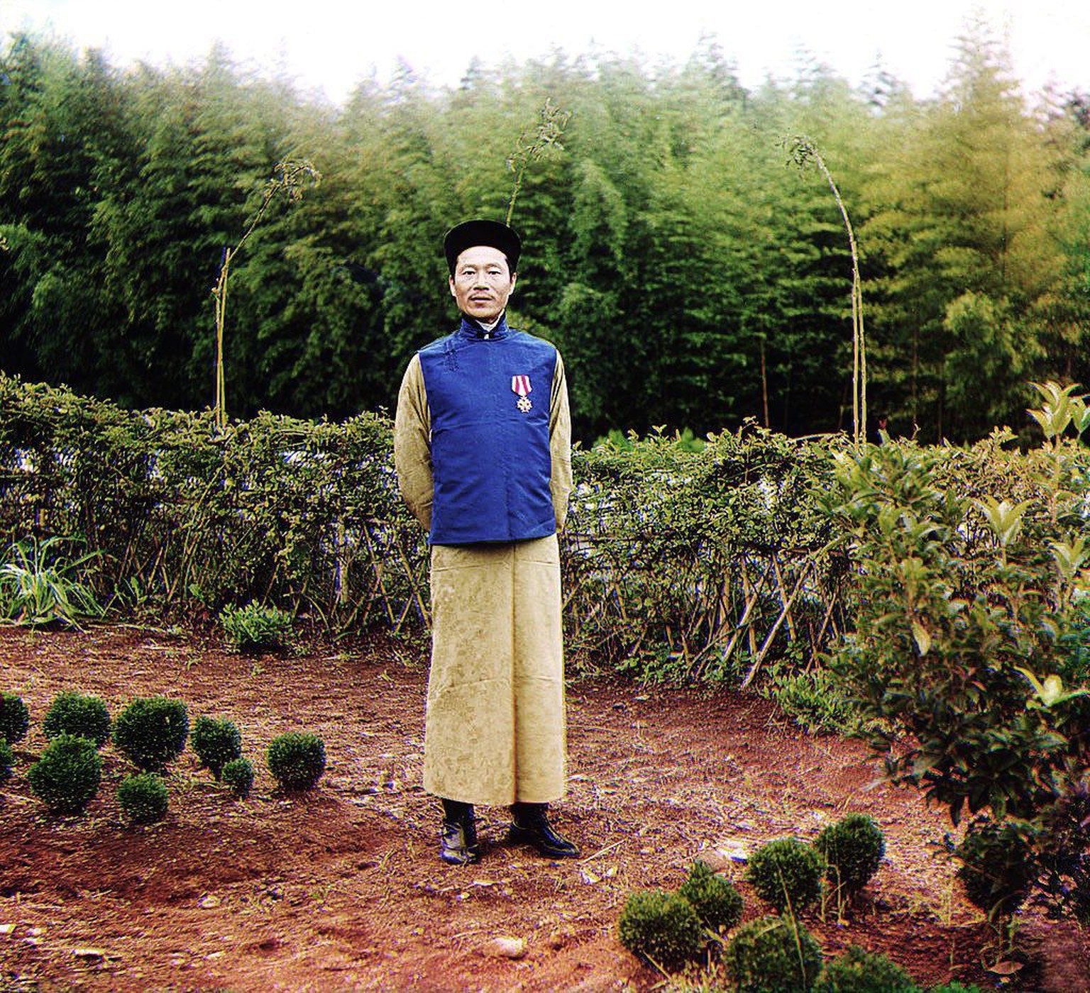 Der chinesische Vorarbeiter Lau-Dzhen-Dzhau auf der Teeplantage in Chakvi an der georgischen Schwarzmeerküste.