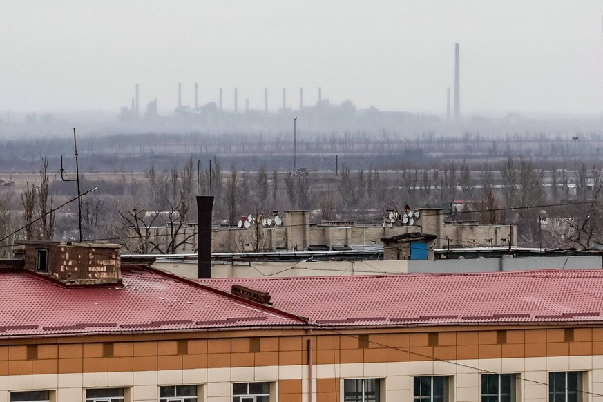Russia: City of Avdeyevka RUSSIA, DONETSK PEOPLE S REPUBLIC - FEBRUARY 8, 2024: A view of the city of Avdeyevka and the Avdeyevka Coke Plant from the Donetsk People s Republic. Dmitry Yagodkin/TASS/Si ...