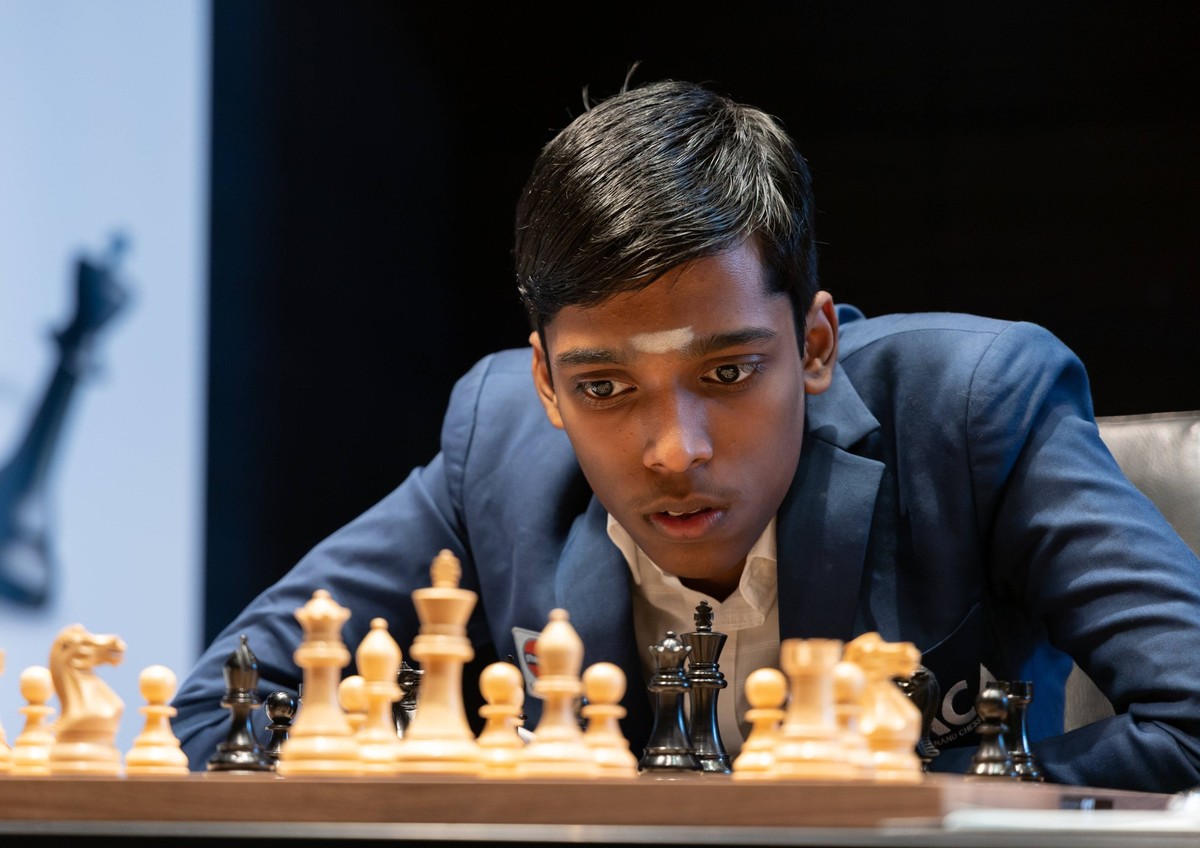 16.02.2023, Schach, WR Chess Masters in Düsseldorf, Deutschland. Großmeister Rameshbabu Praggnanandhaa IND. *** 16 02 2023, Chess, WR Chess Masters in Düsseldorf, Germany Grandmaster Rameshbabu Praggn ...