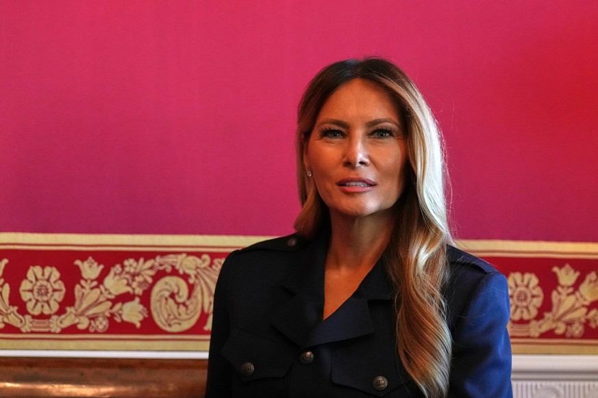 First lady Melania Trump attends a tea with President Donald Trump, China's President Xi Jinping and his wife Peng Liyuan in the Red Room of the White House, Friday, Sept. 25, 2026, in Washington ...