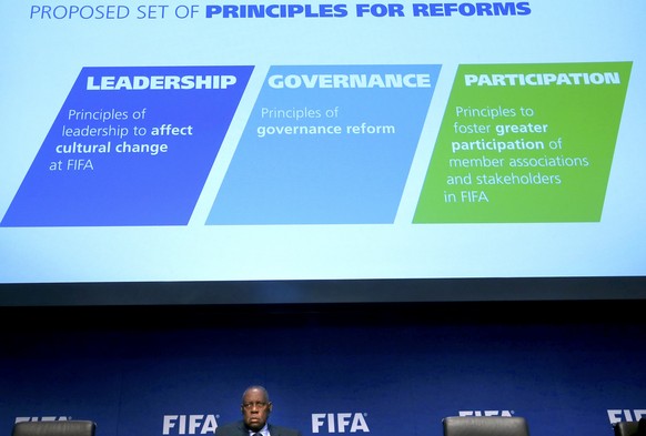 So ganz freiwillig ist der Reformprozess der FIFA dann doch nicht.
