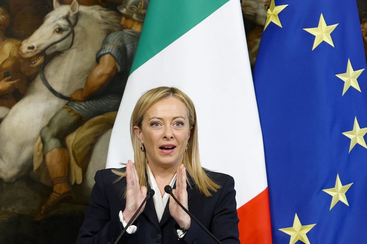 epa10298055 Italian Prime Minister Giorgia Meloni gestures during a joint press conference with NATO Secretary General Stoltenberg following their meeting at Chigi Palace in Rome, Italy, 10 November 2 ...