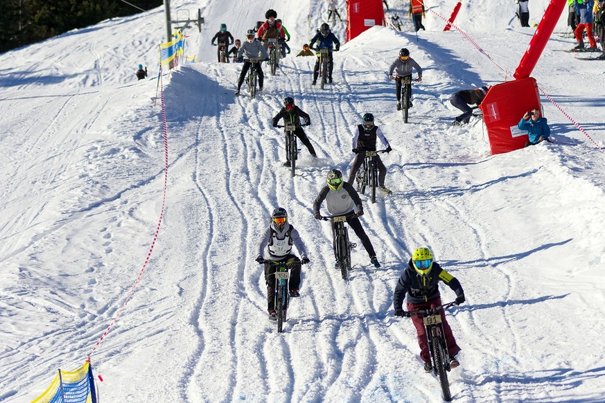 rauszeit Silvesterbräuche Villars GP de la St. Sylvestre